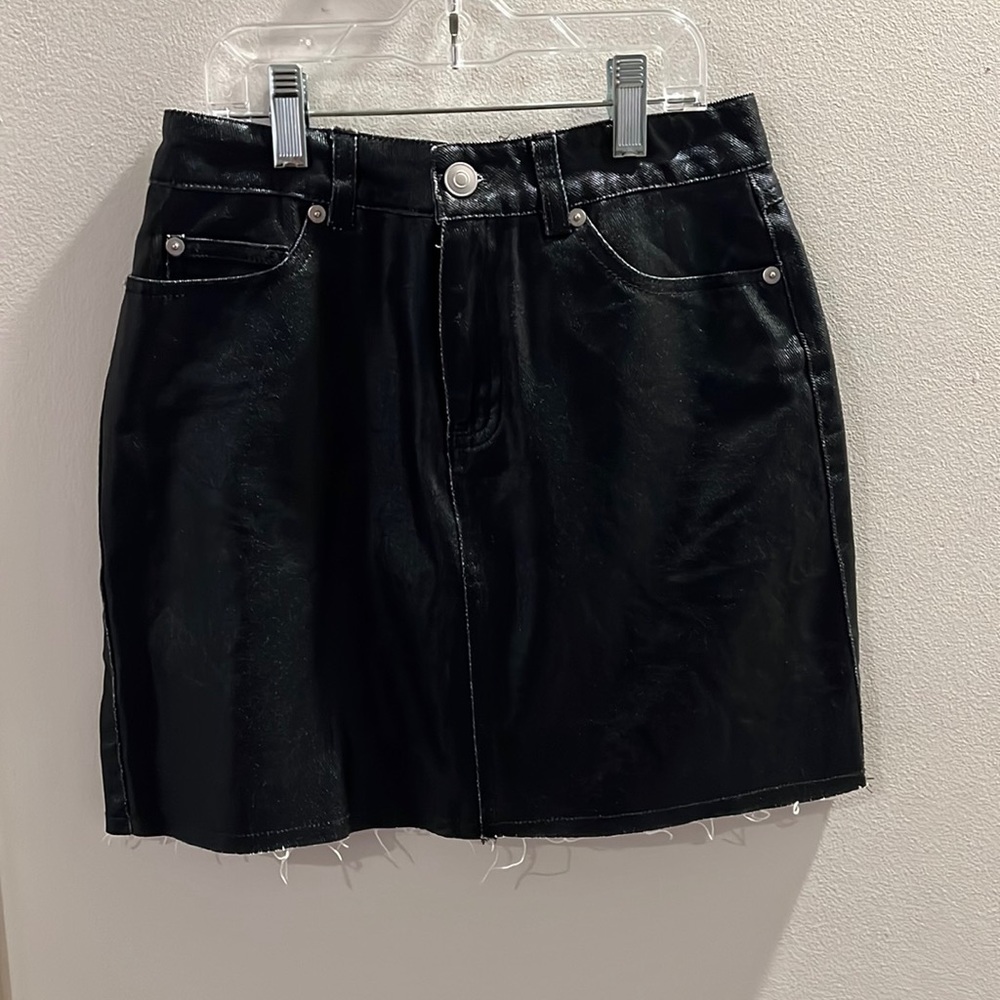 Forever 21 Black jean skirt